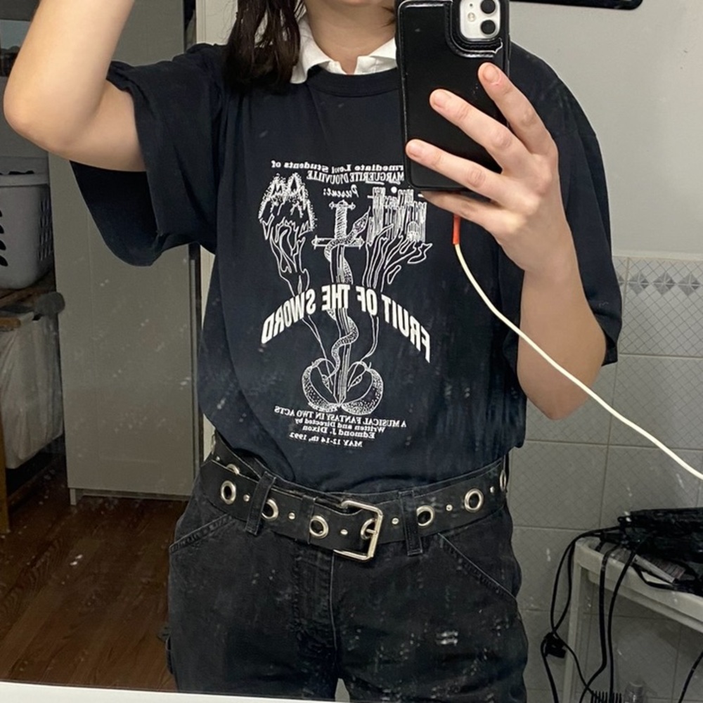 Vintage graphic t shirt